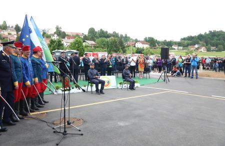 OTVORITEV DOMA NA RAKEKU 43 FOTO LJUBO VUKELIČ